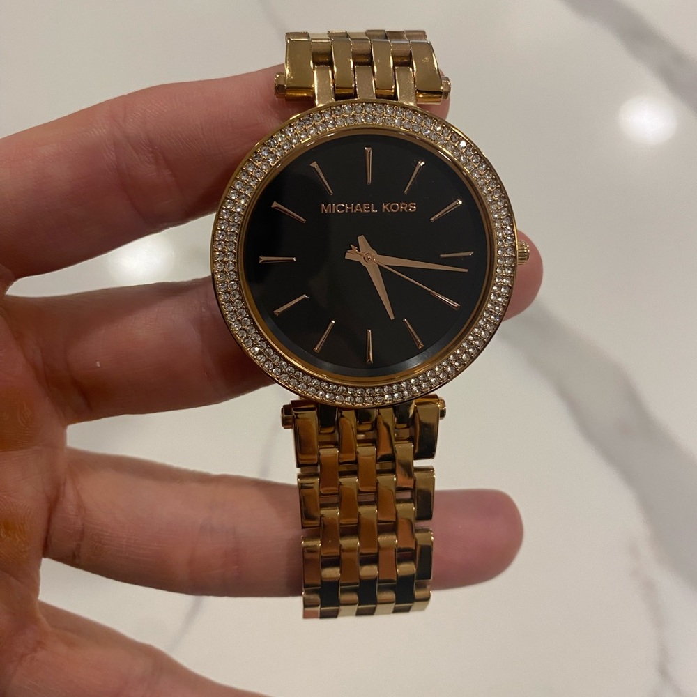 Michael Kors rose gold watch